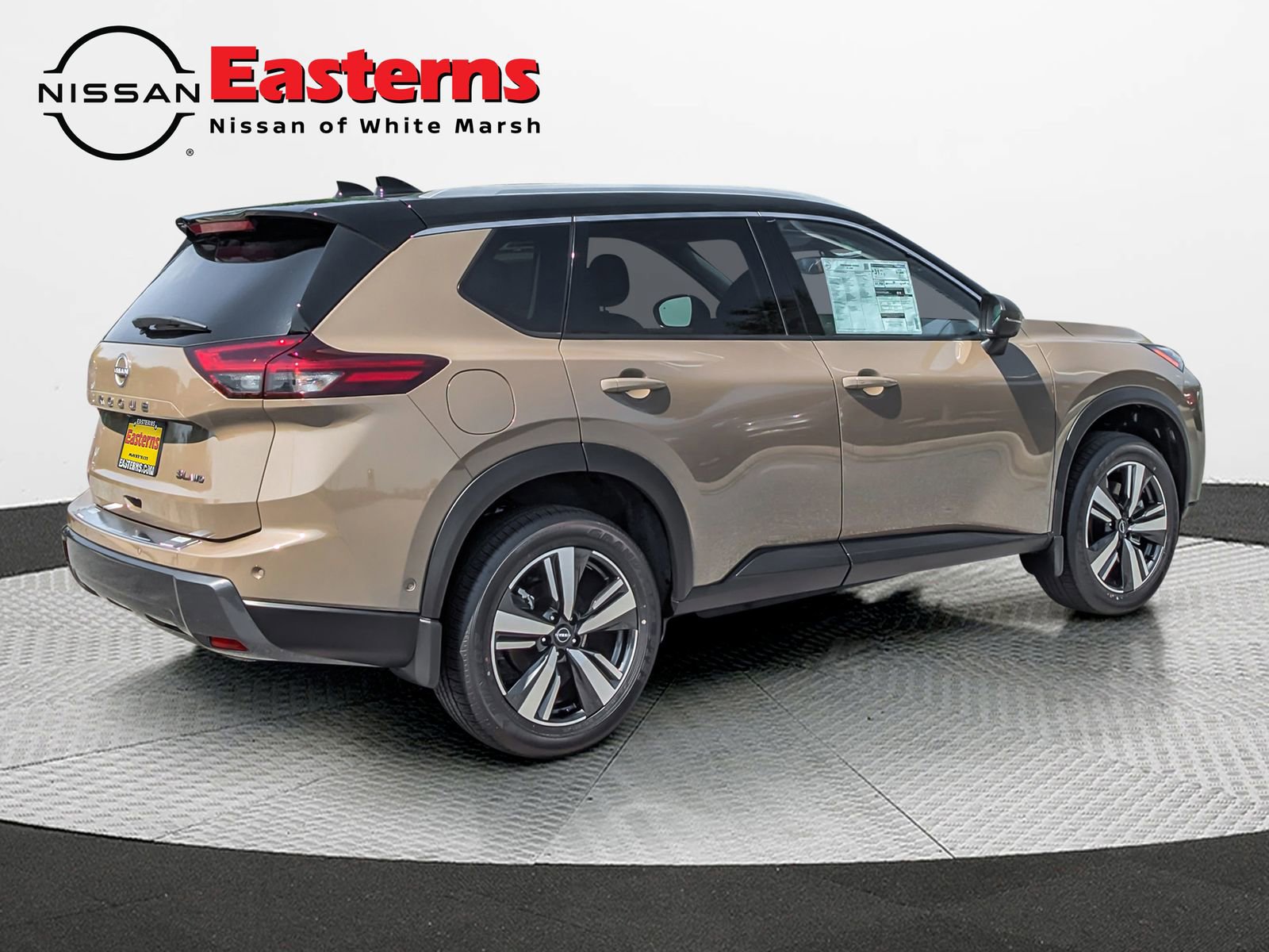 New 2025 Nissan Rogue SL w/ Tech Package AWD/4WD image 7