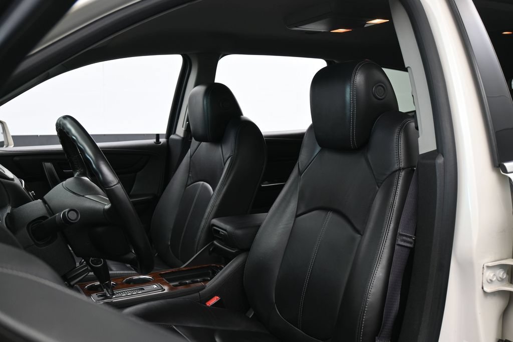 Used 2013 Chevrolet Traverse LT FWD image 10