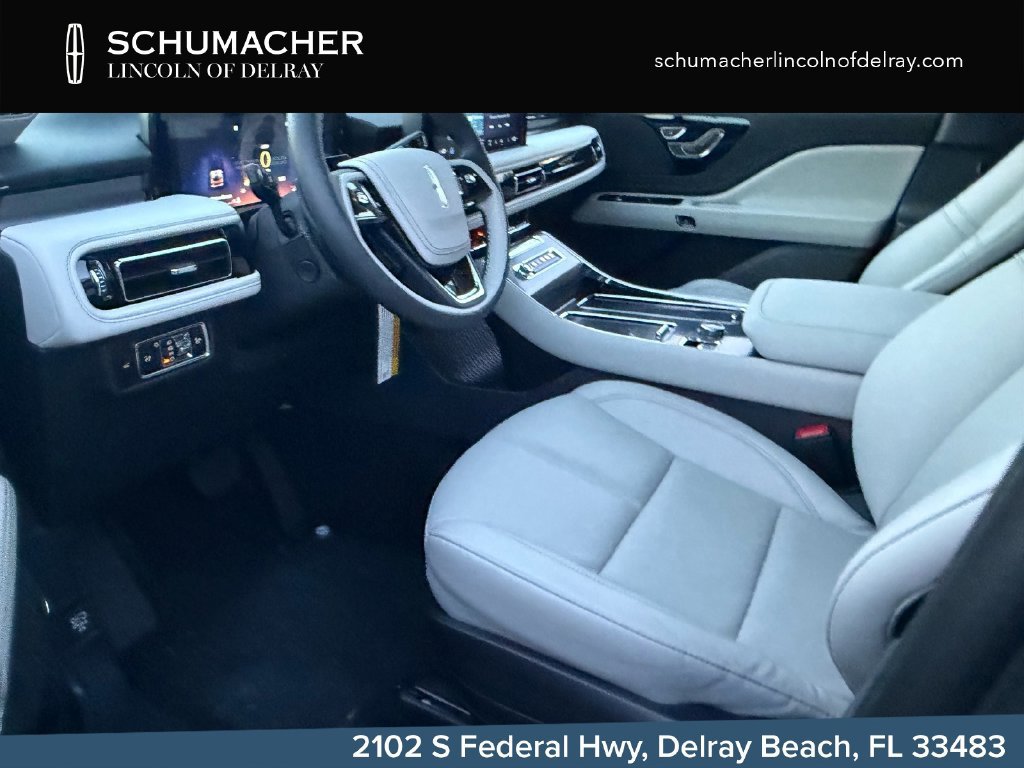 New 2027 Lincoln Aviator 2WD image 12