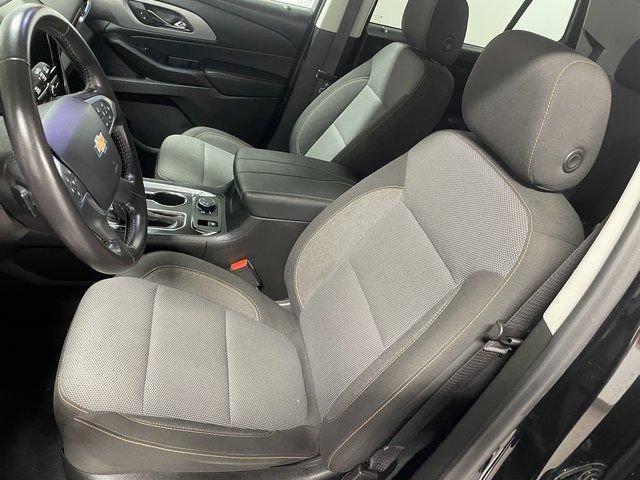 Used 2021 Chevrolet Traverse LT AWD/4WD image 12