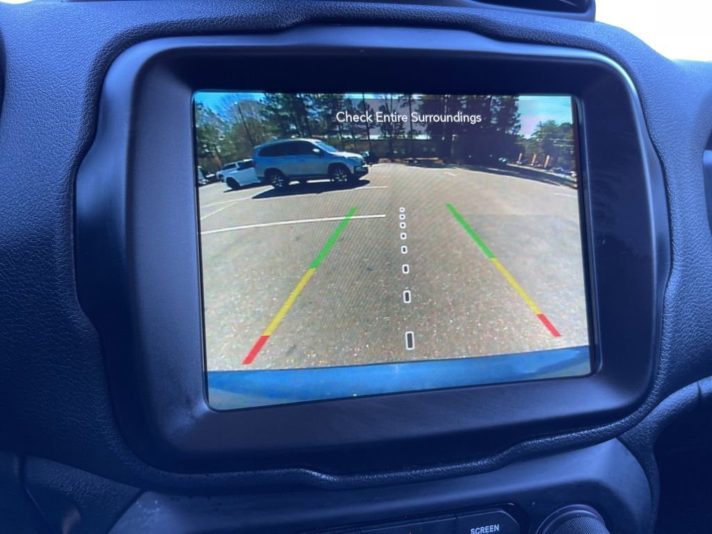 Certified 2023 Jeep Renegade Latitude image 11