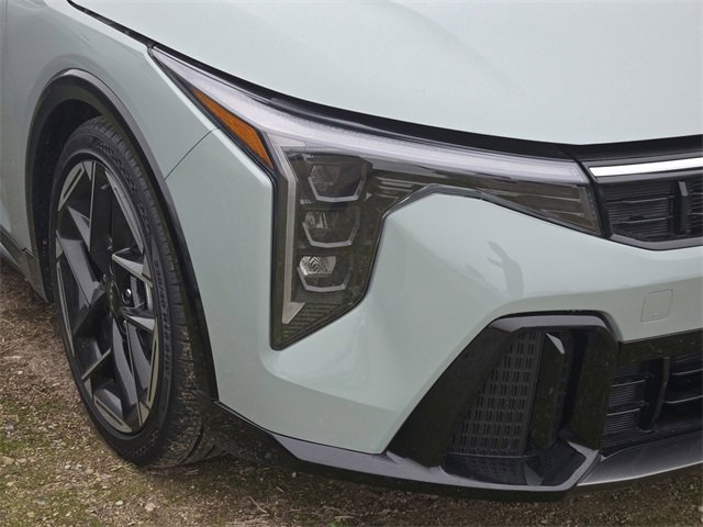 New 2025 Kia K4 GT-Line w/ GT-Line Sunroof Package image 4