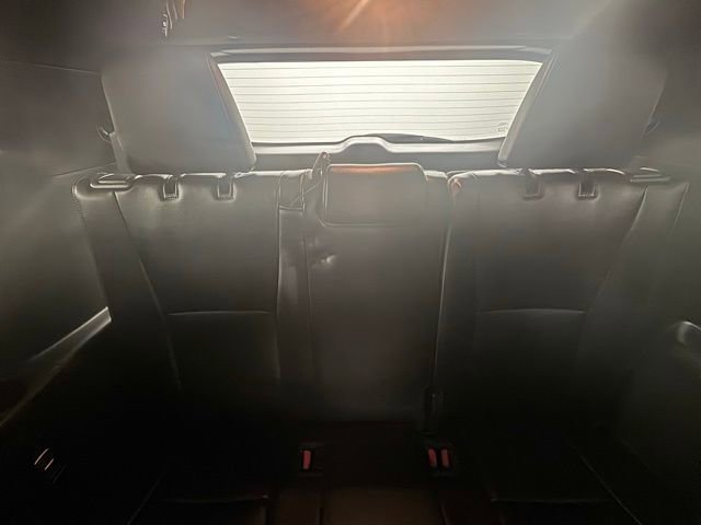 Used 2023 Toyota Highlander XSE FWD image 24