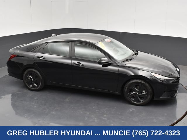 Used 2023 Hyundai Elantra SEL FWD image 32
