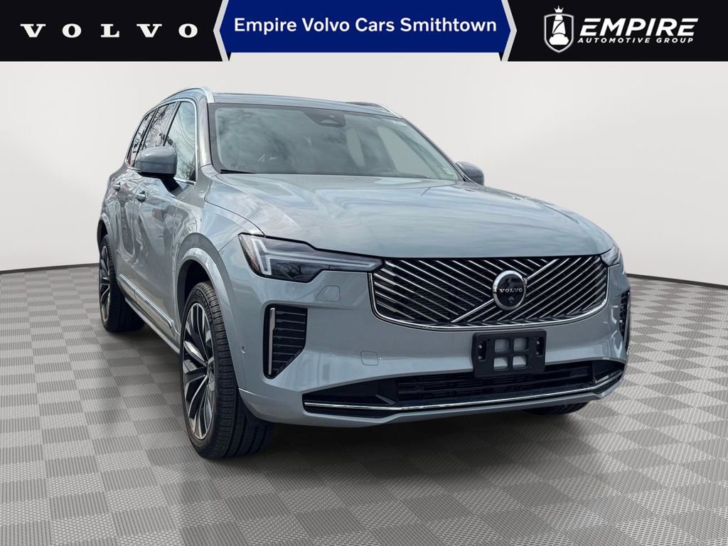 Certified 2026 Volvo XC90 B6 Plus w/ Protection Package Premier image 1