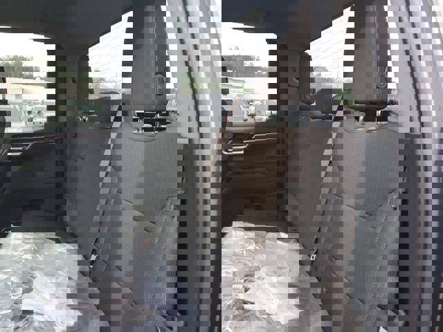 New 2025 GMC Sierra 1500 Elevation image 13