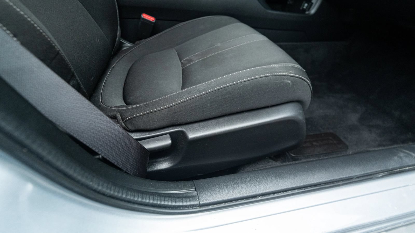Used 2018 Honda Civic EX image 13