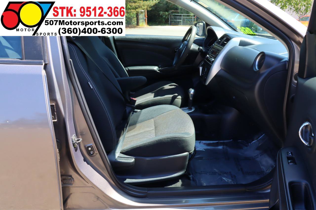 Used 2016 Nissan Versa SV FWD image 20