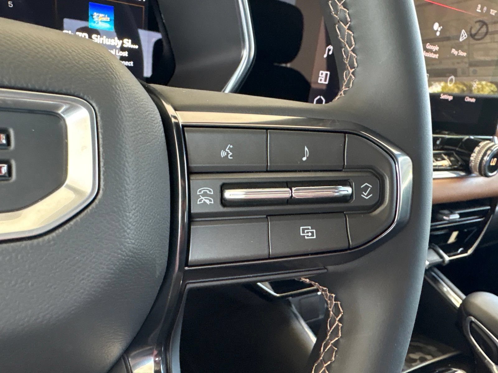 New 2026 GMC Canyon AT4 AWD/4WD image 24