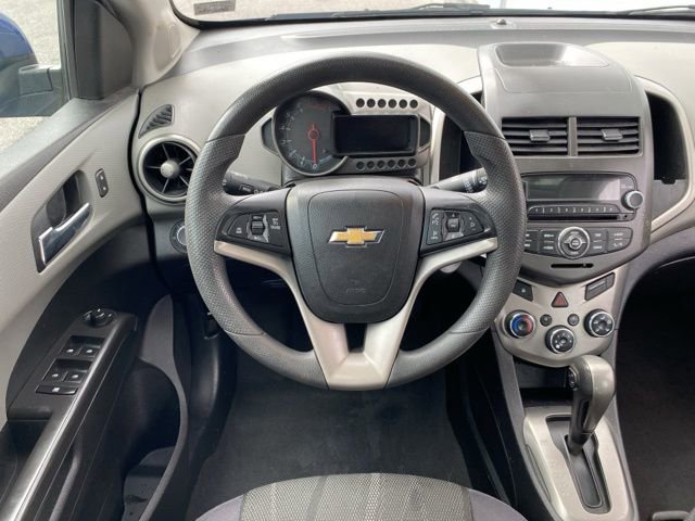 Used 2014 Chevrolet Sonic LT w/ Fun and Sun Package image 7