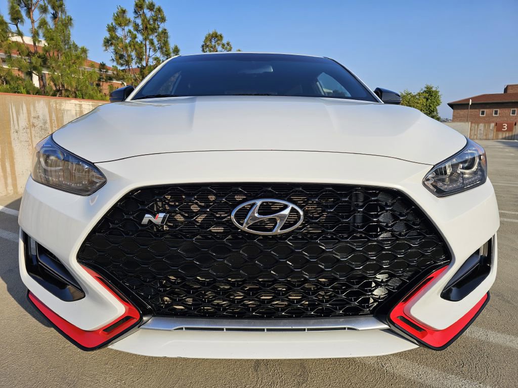 Used 2020 Hyundai Veloster N w/ Performance Package image 4