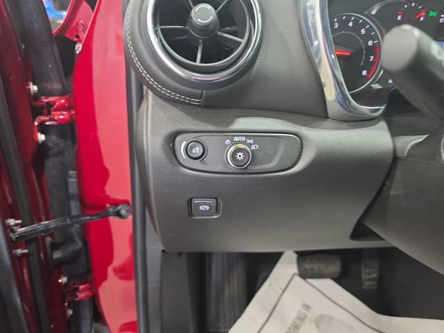Used 2025 Chevrolet Blazer LT AWD/4WD image 20