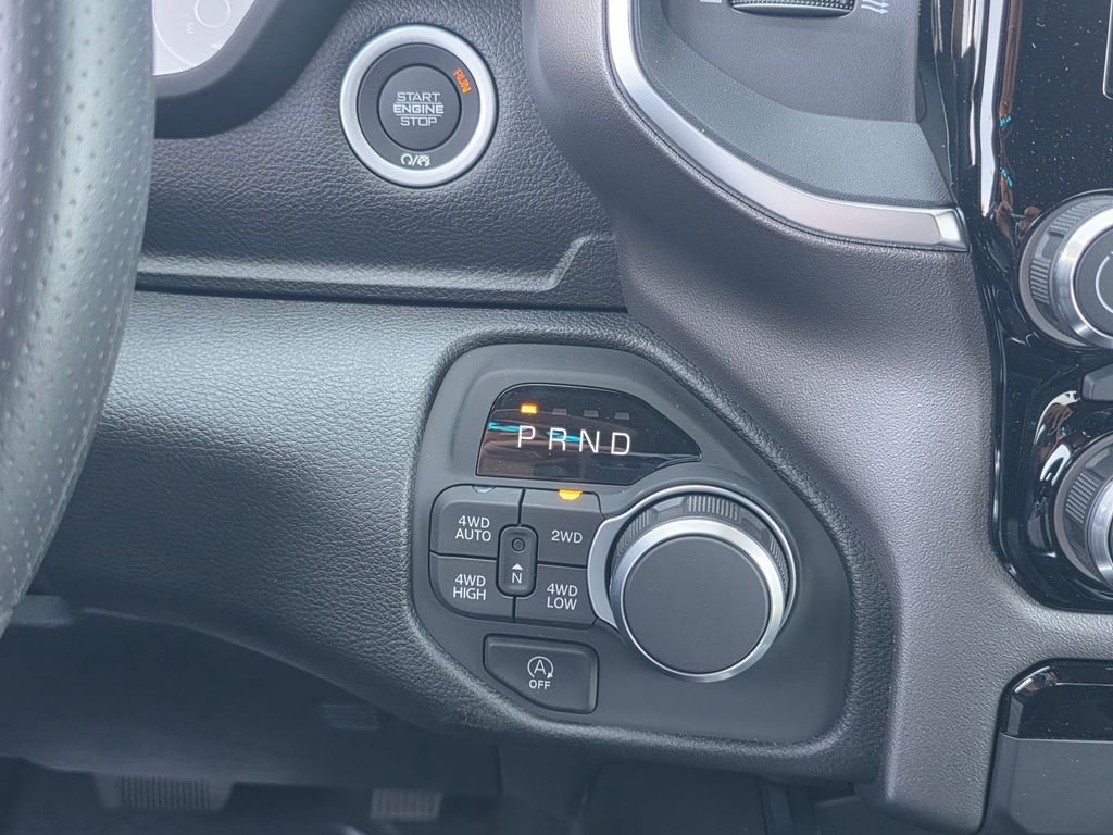 New 2026 RAM 1500 Big Horn w/ Night Edition AWD/4WD image 18