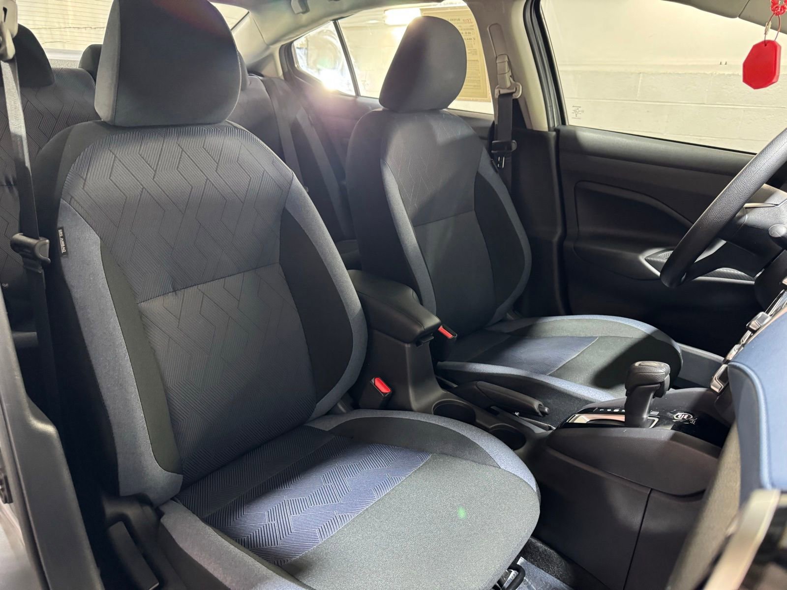 Used 2025 Nissan Versa SV image 21