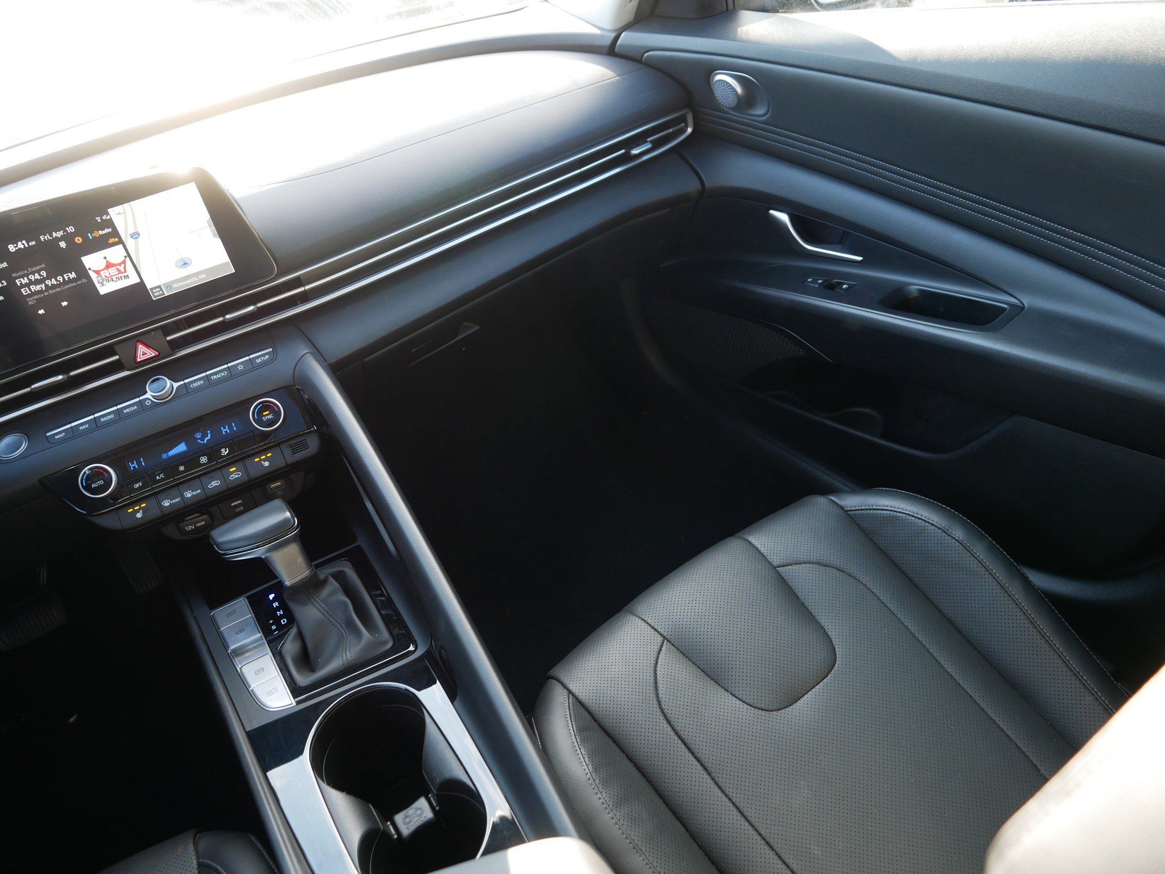 Certified 2023 Hyundai Elantra Limited image 11