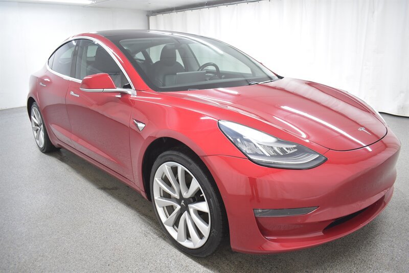 Used 2018 Tesla Model 3 Long Range image 1