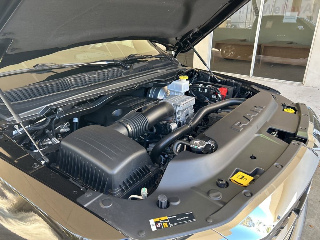 Used 2024 RAM 1500 Big Horn image 10
