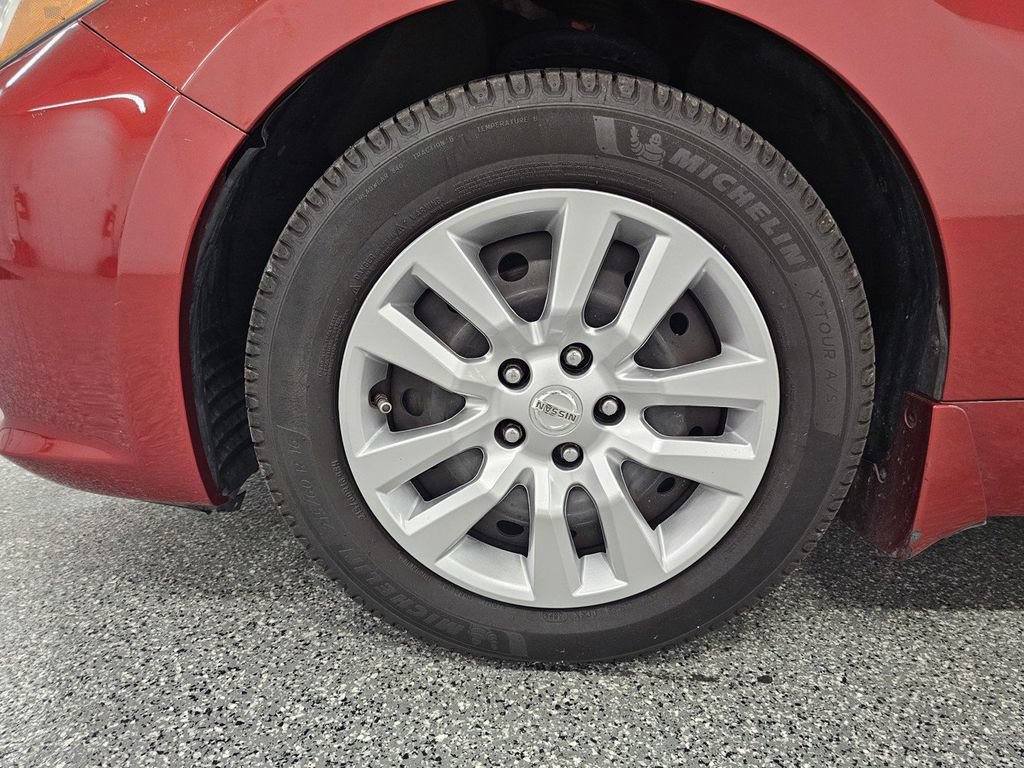 Used 2016 Nissan Altima 2.5 S w/ Power Driver Seat Package FWD image 8