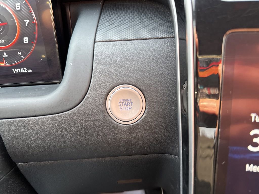 Used 2024 Hyundai Santa Cruz Night image 22