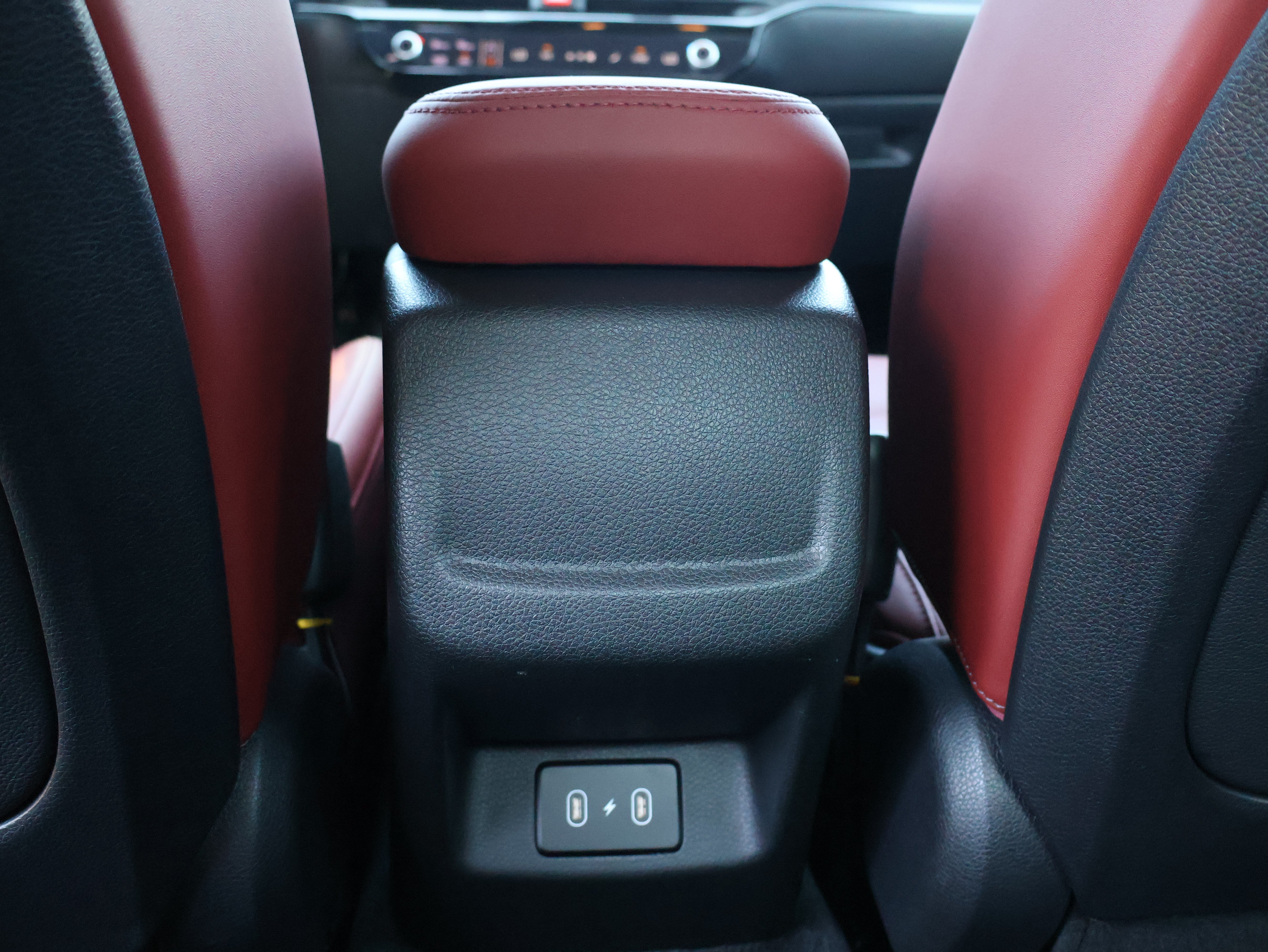 Used 2026 Kia K5 GT-Line w/ GT-Line Red Interior Package FWD image 11