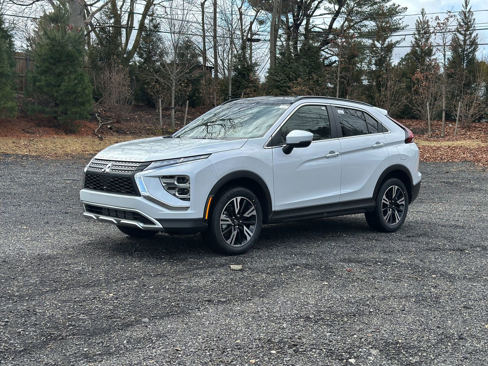 New 2025 Mitsubishi Eclipse Cross SE image 1