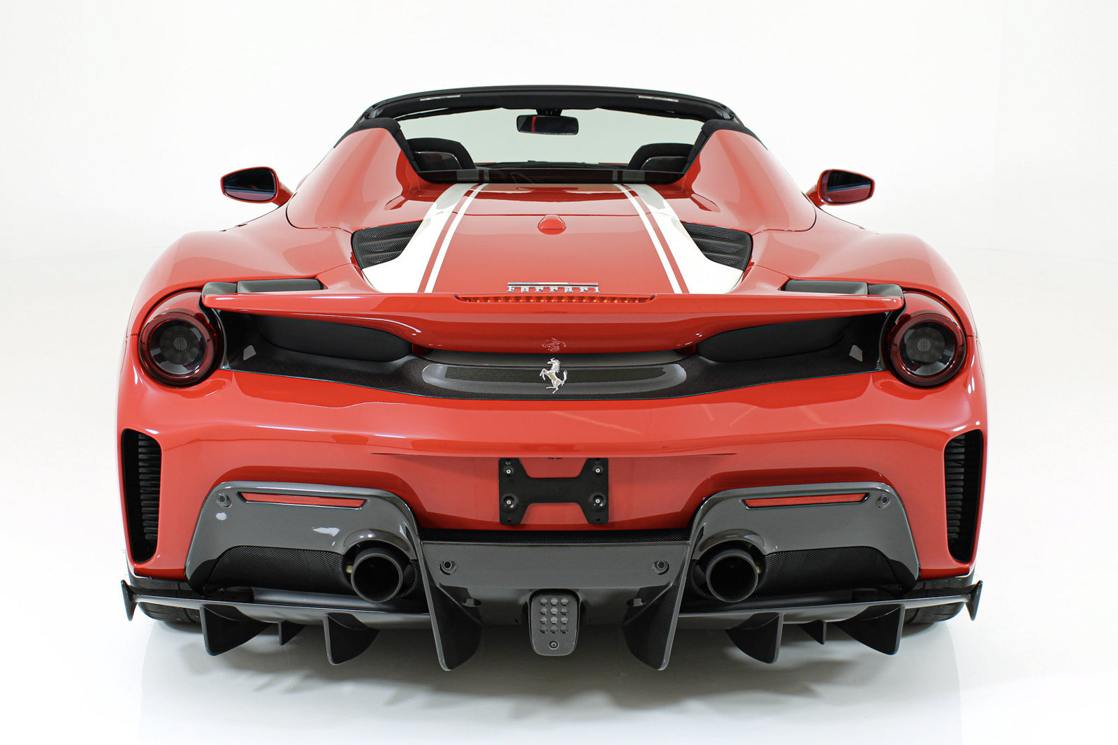 Certified 2019 Ferrari 488 Pista Spider RWD image 35