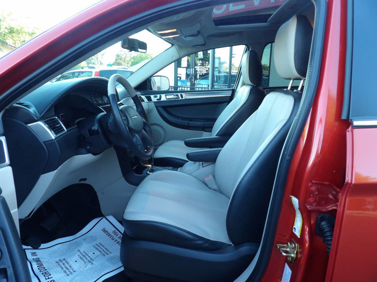 Used 2006 Chrysler Pacifica Touring FWD image 7