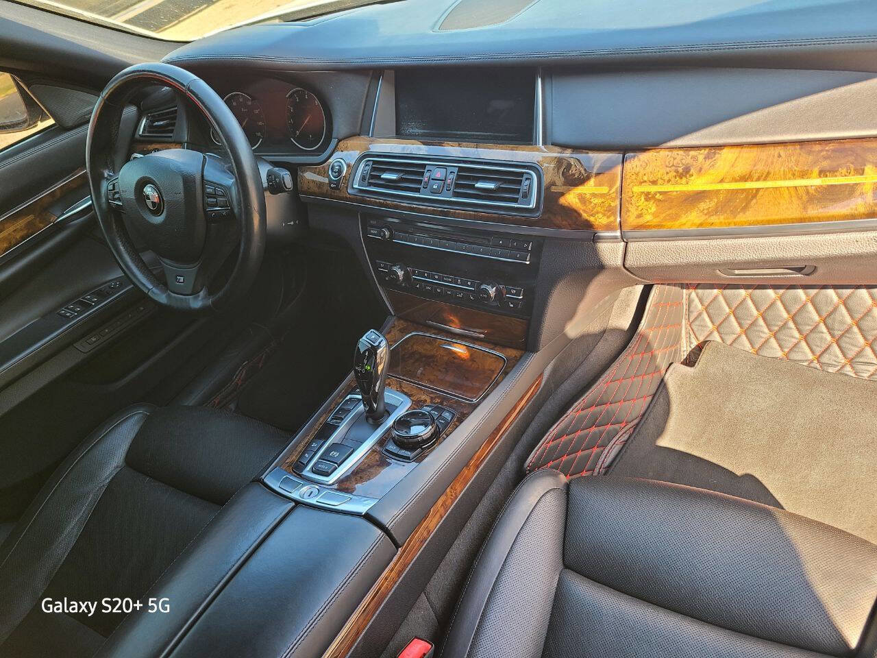 Used 2014 BMW 750Li xDrive image 30