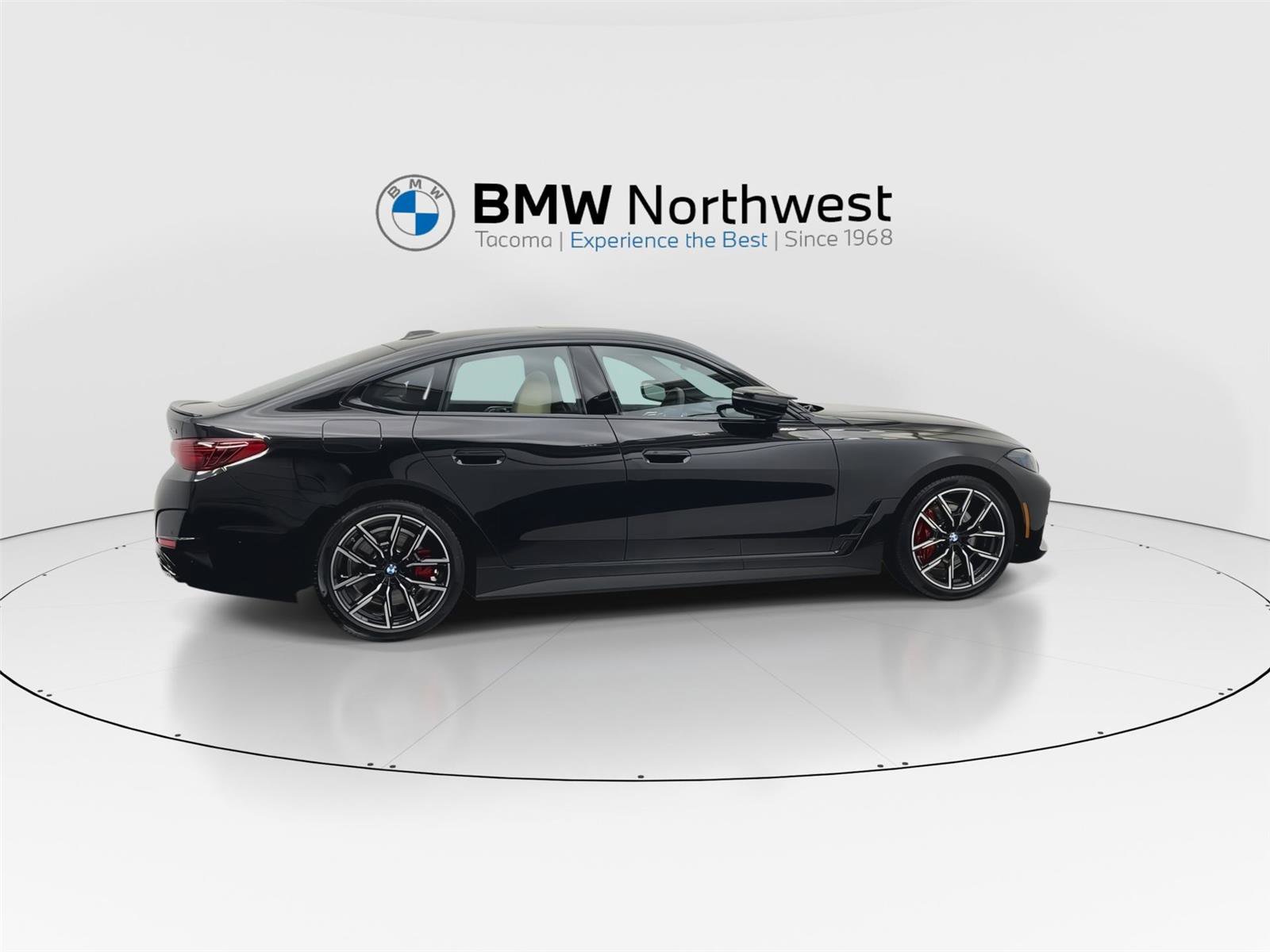 Used 2025 BMW 440i xDrive image 4