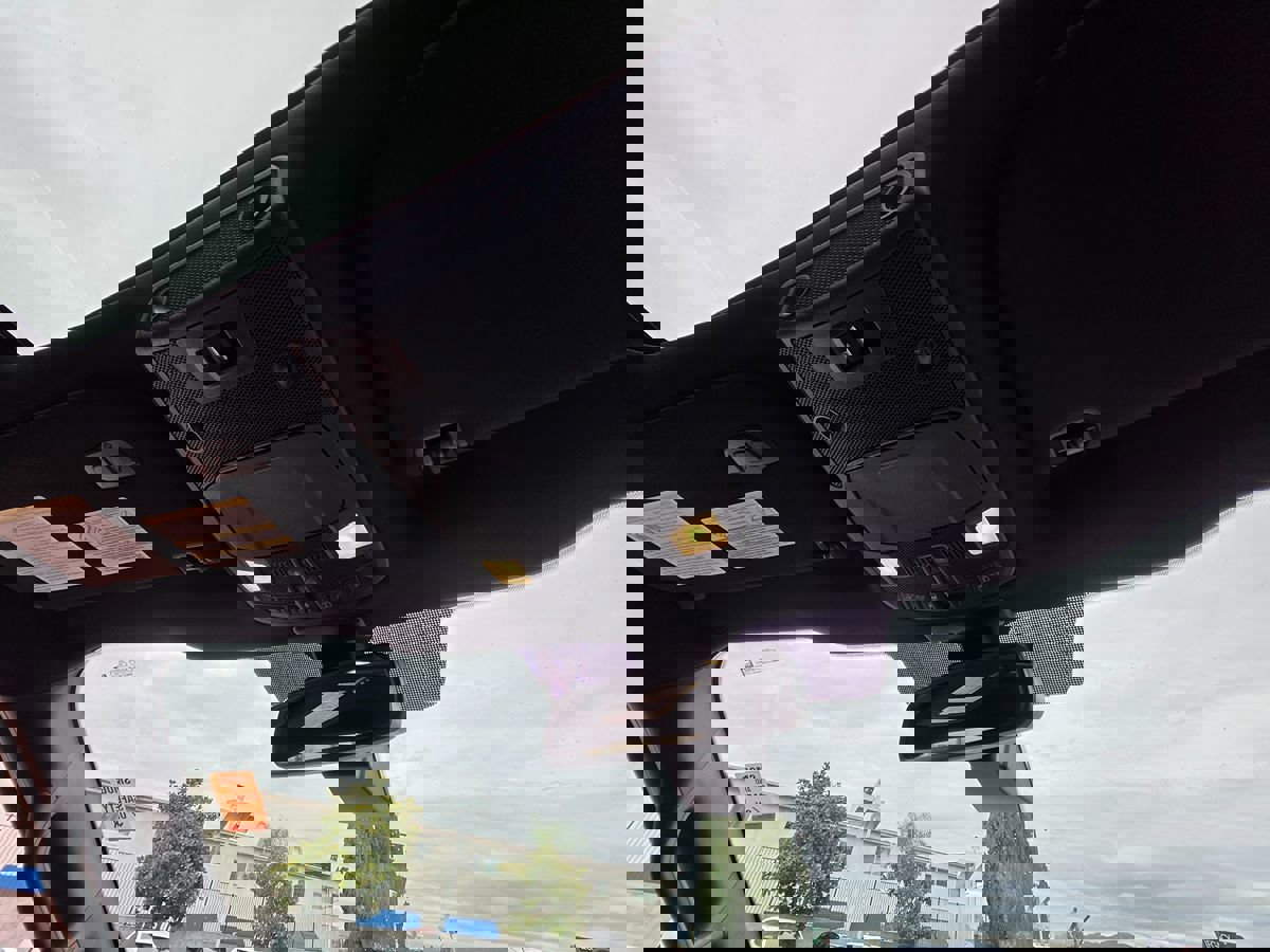 Used 2015 Ford F150 Platinum w/ Equipment Group 701A Luxury image 19