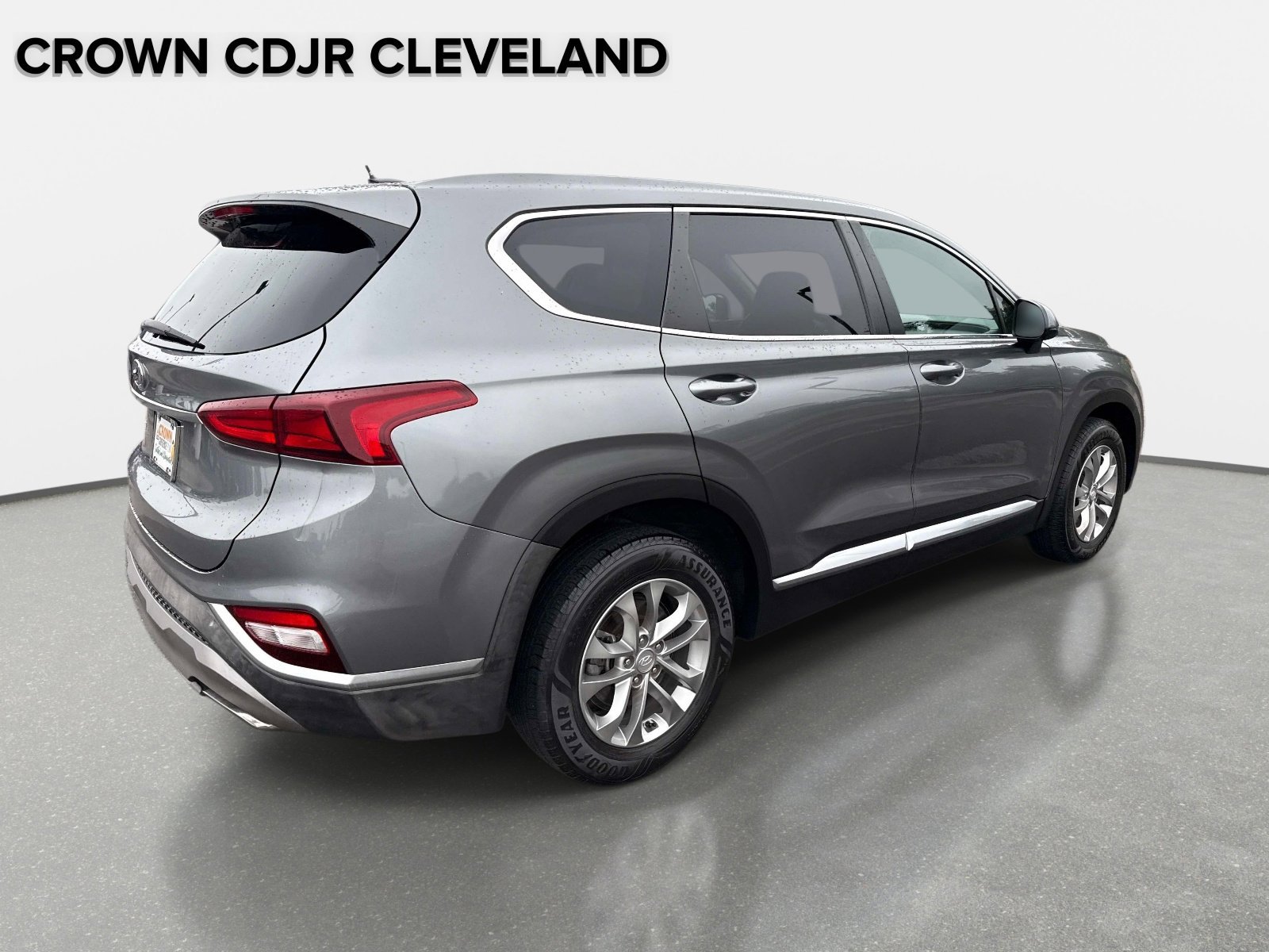 Used 2019 Hyundai Santa Fe SE FWD image 4