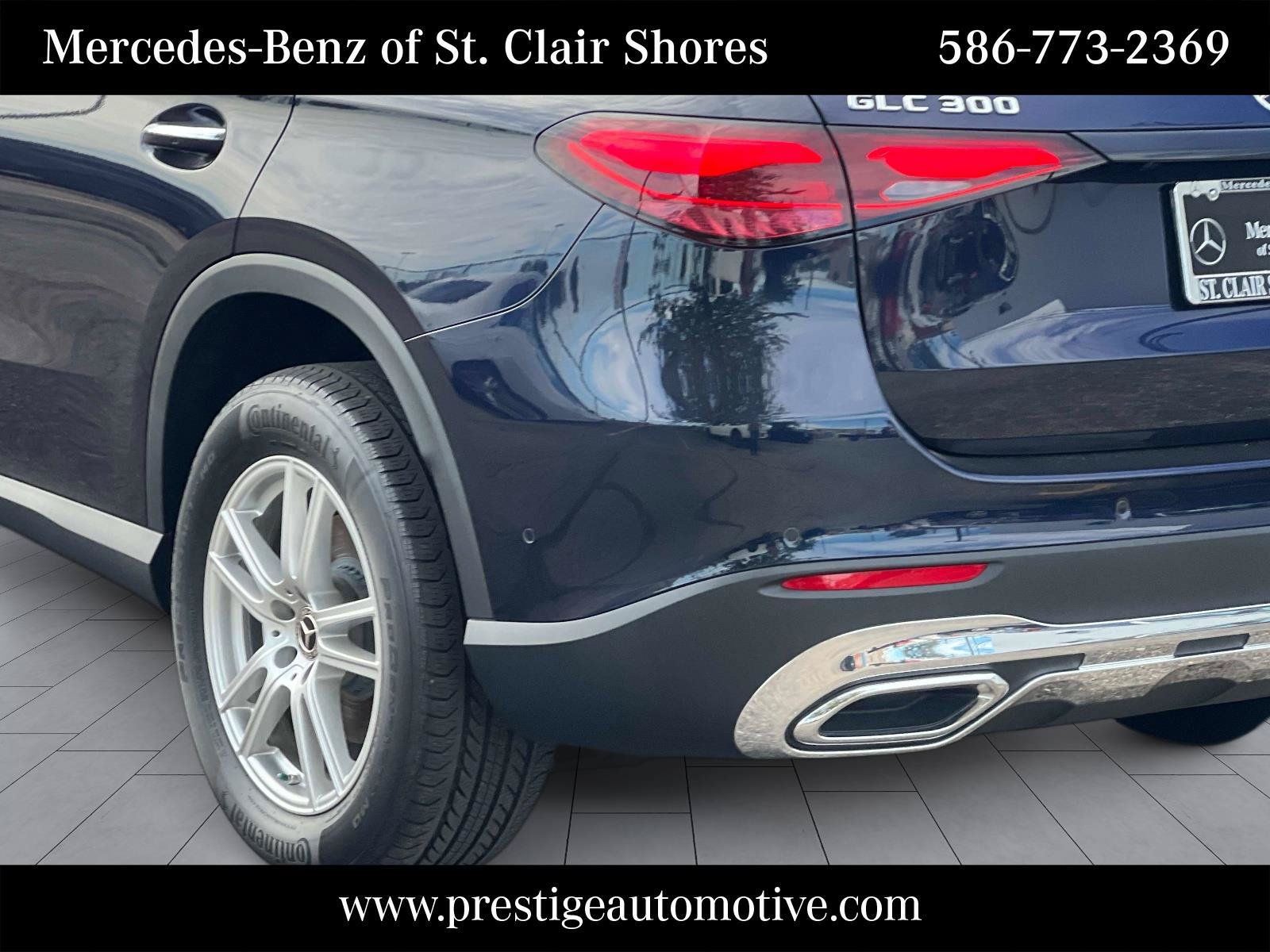 Used 2023 Mercedes-Benz GLC 300 4MATIC image 4