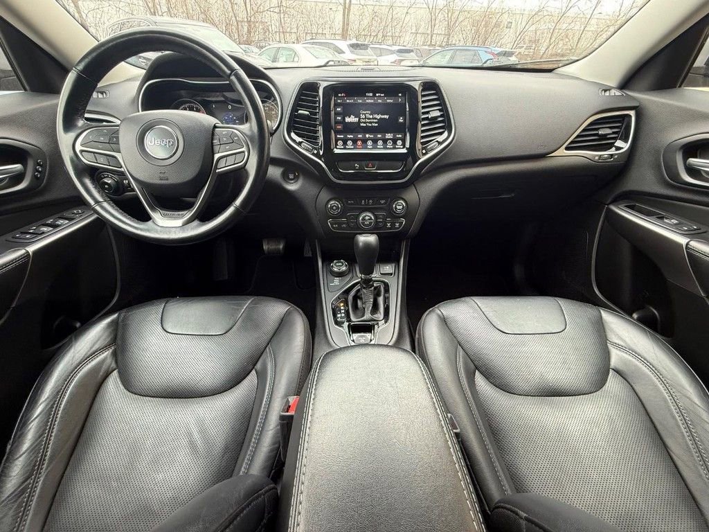 Used 2019 Jeep Cherokee Limited image 14