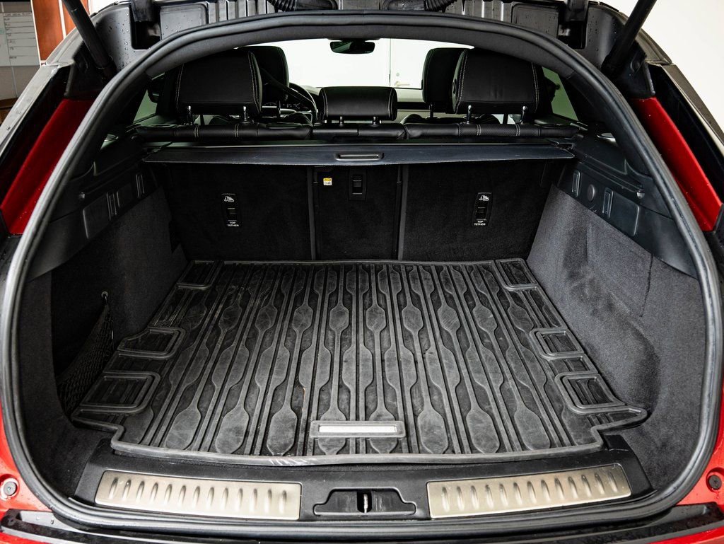 Used 2022 Land Rover Range Rover Velar R-Dynamic S AWD/4WD image 17