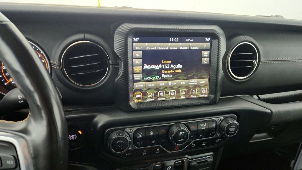 Used 2022 Jeep Gladiator Overland image 17