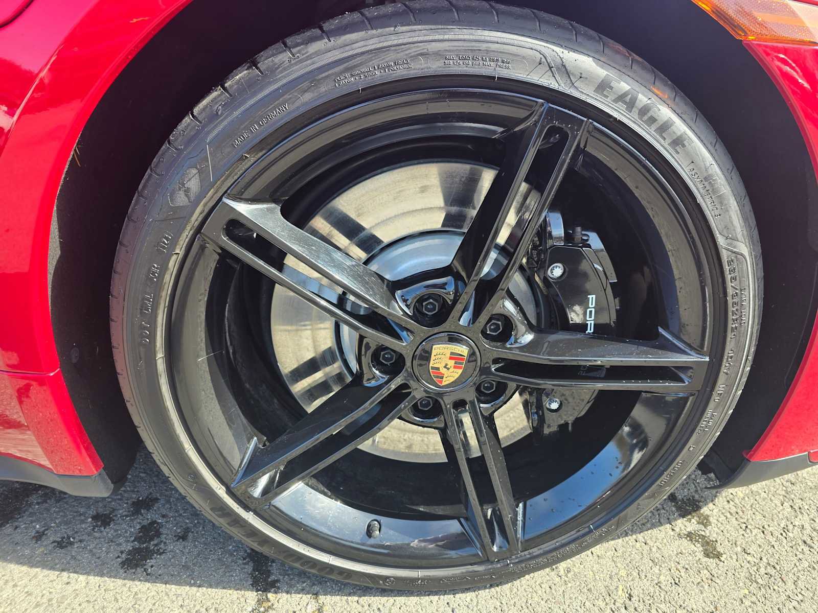 Used 2024 Porsche Taycan Turbo image 9