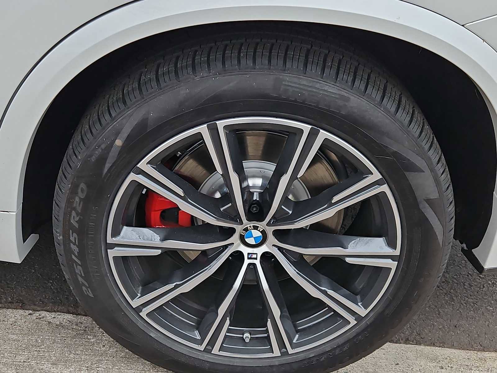 New 2026 BMW X5 M60i w/ Climate Comfort Package image 13