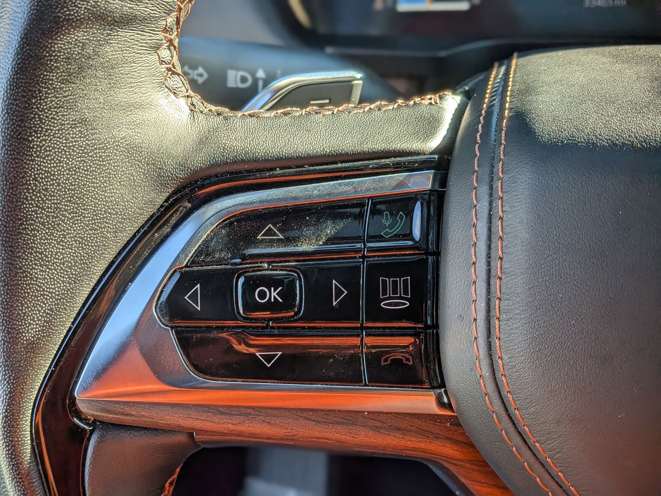 Used 2022 Jeep Grand Cherokee Summit image 21