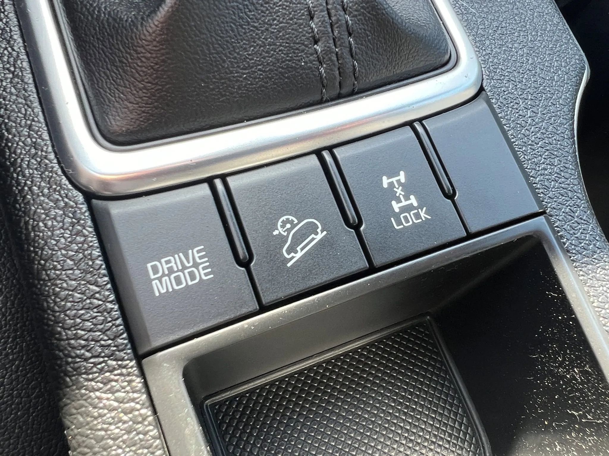 Used 2020 Kia Sportage EX image 21