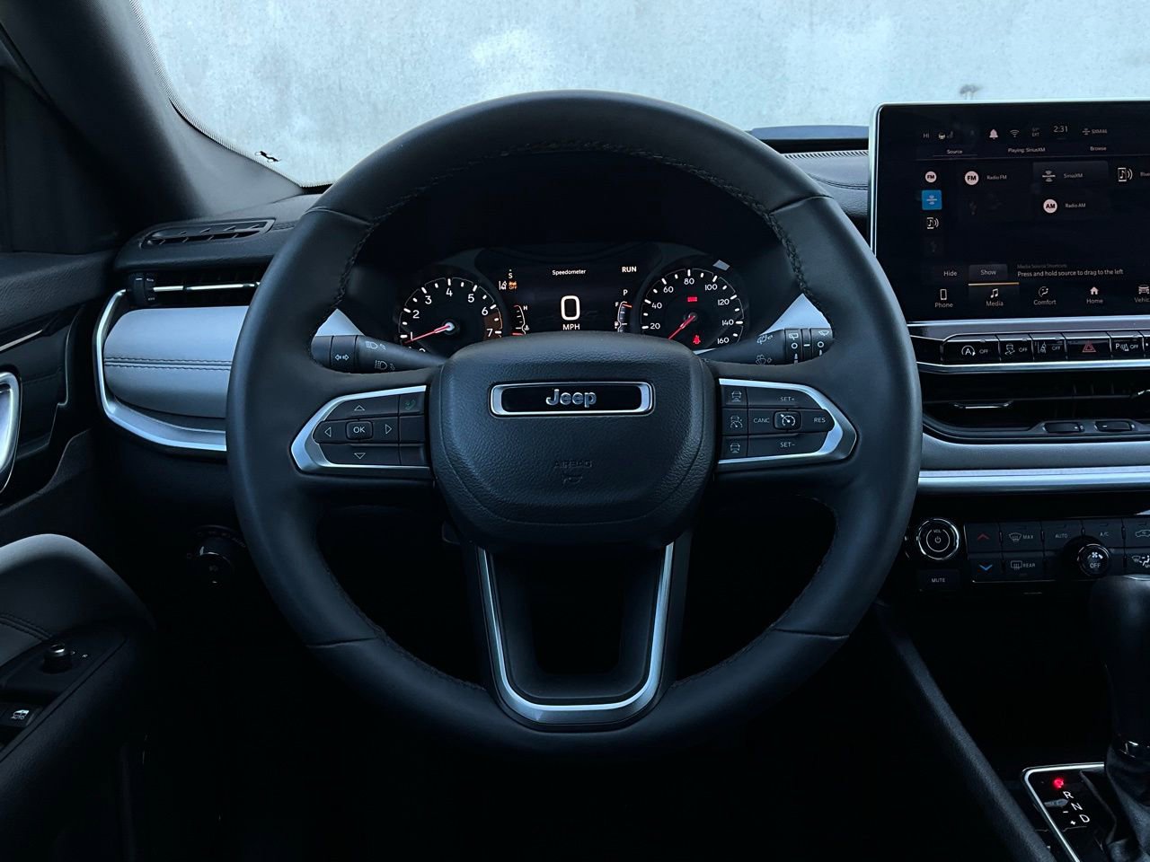 Used 2025 Jeep Compass Limited image 35