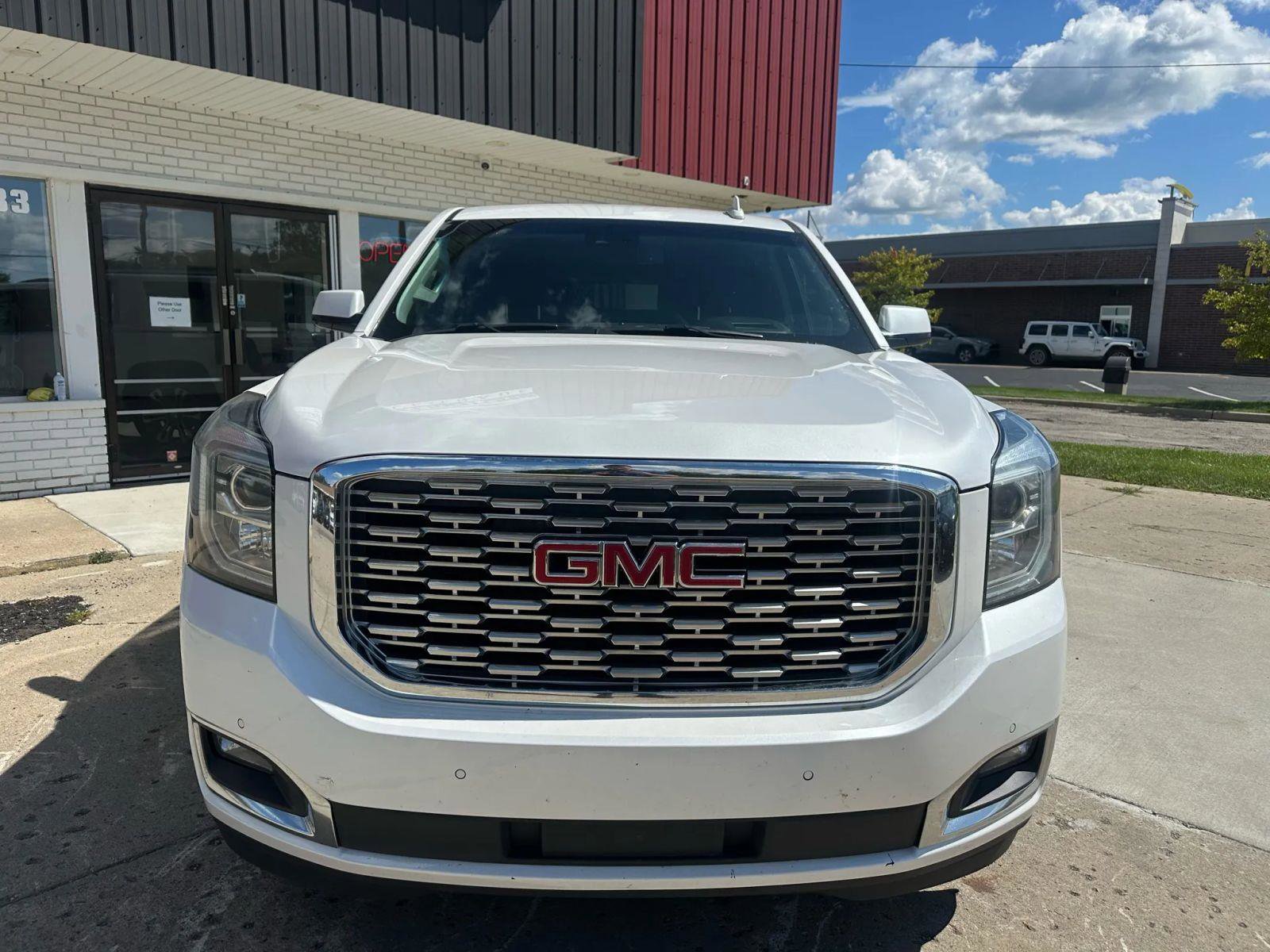 Used 2018 GMC Yukon XL Denali w/ Denali Ultimate Package image 55