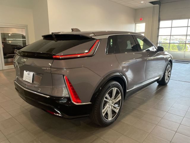 Certified 2024 Cadillac Lyriq Tech w/ Driver Assist Package RWD image 6