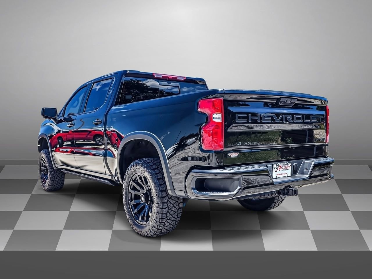 Used 2024 Chevrolet Silverado 1500 ZR2 w/ LPO, Dark Essentials Package AWD/4WD image 4