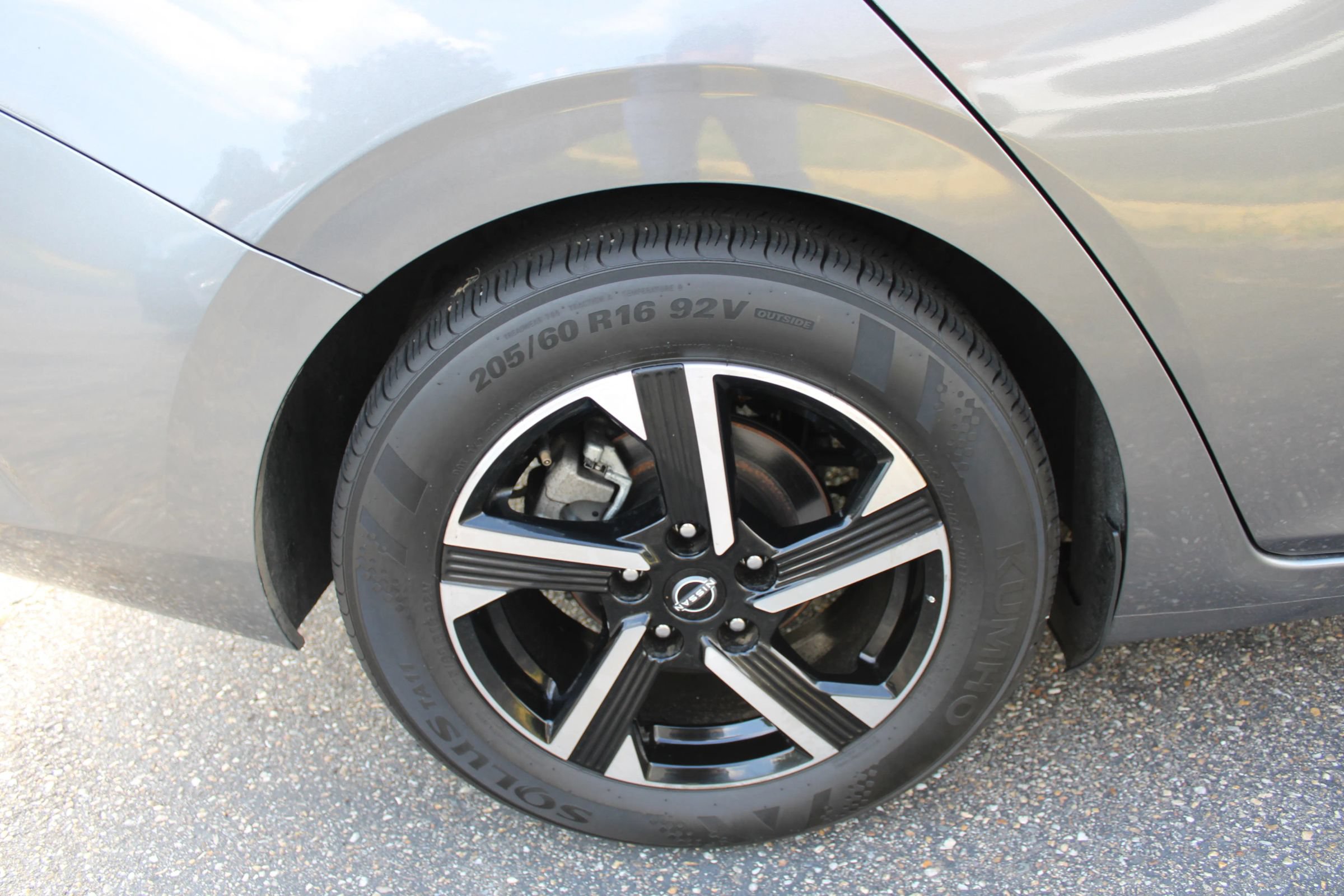 Used 2024 Nissan Sentra SV w/ All-Weather Package FWD image 32