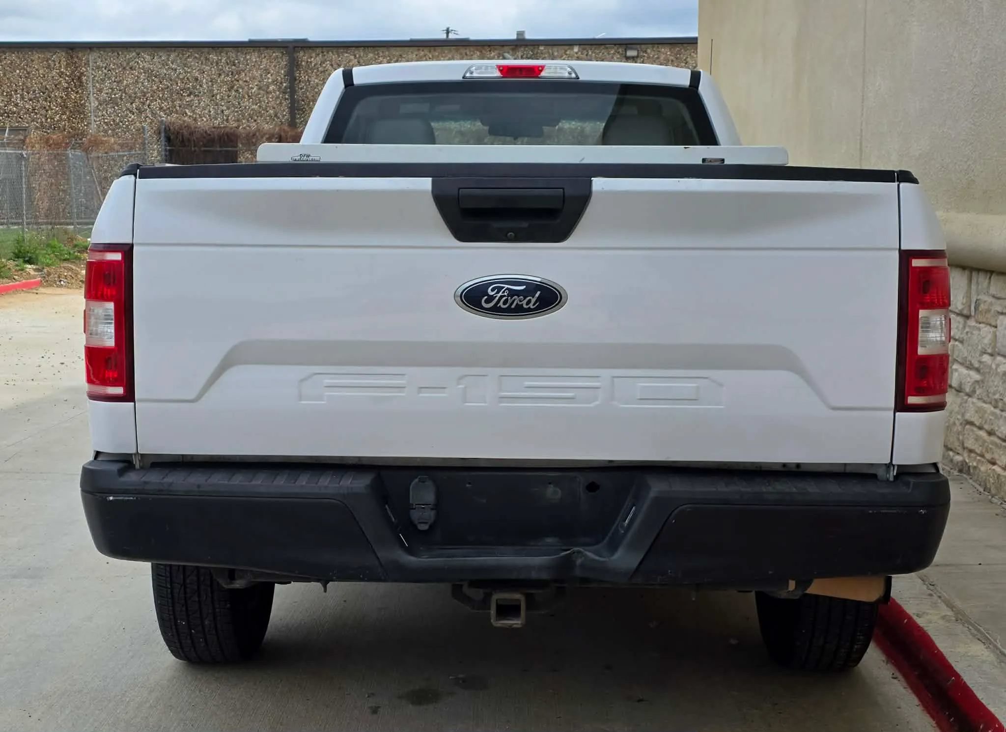 Used 2018 Ford F150 XL w/ Equipment Group 101A Mid RWD image 4