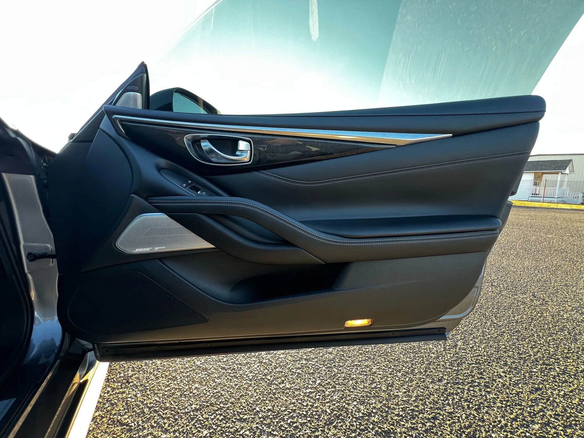 Used 2017 INFINITI Q60 3.0t w/ Premium Plus Package 3.0T image 20