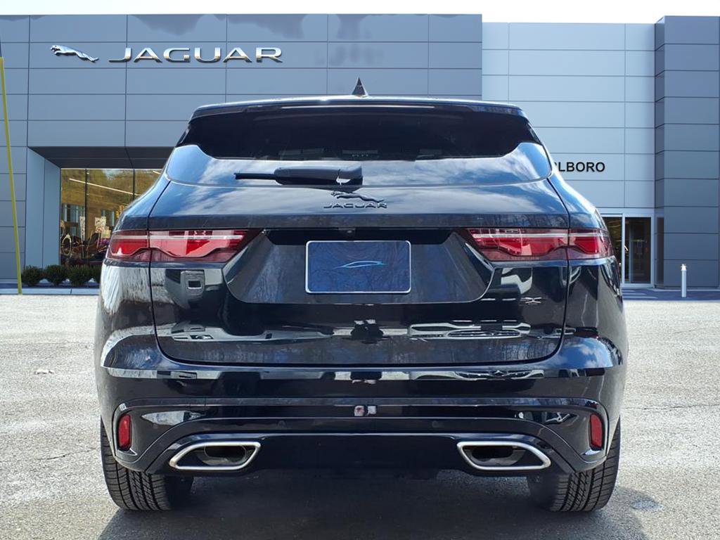 New 2026 Jaguar F-PACE R-Dynamic S image 7