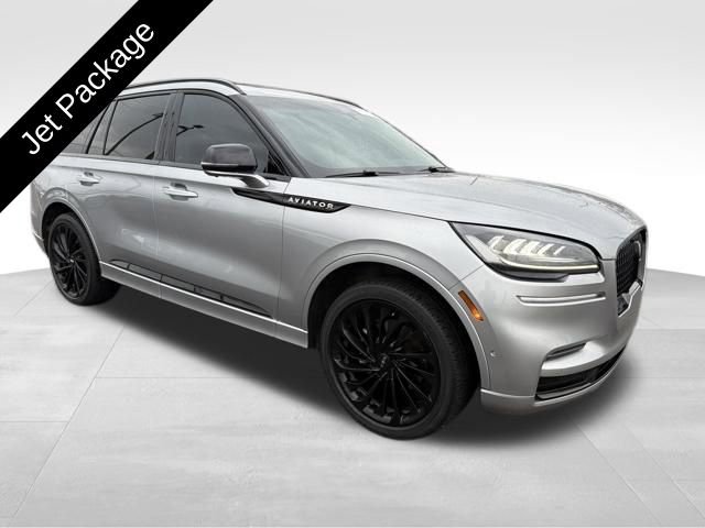 Certified 2024 Lincoln Aviator Reserve w/ Jet Package image 10