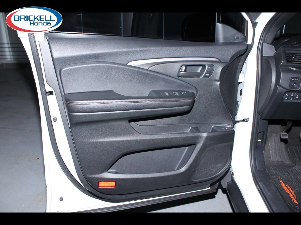 Certified 2023 Honda Passport TrailSport image 20