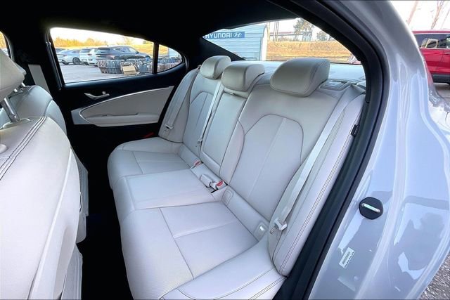 New 2026 Genesis G70 2.5T image 10